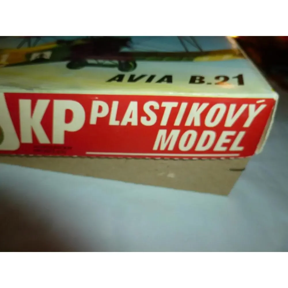 Vintage KP‎ 16 Avia B.21 Kit 1:72 Czech Complete